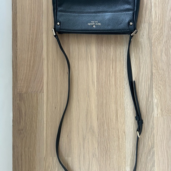 Kate Spade Summit Court crossbody purse - Picture 5 of 13